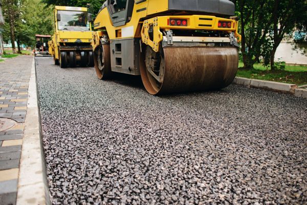 Gravel And Tar Paving in Lake Elsinore