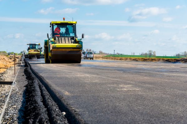 Asphalt Overlay Installation in Lake Elsinore
